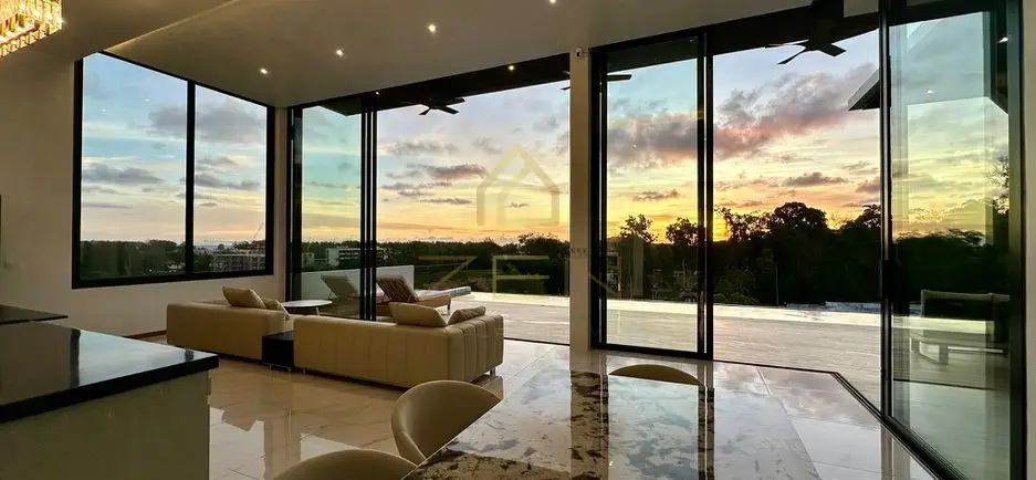 Villa C living room pool