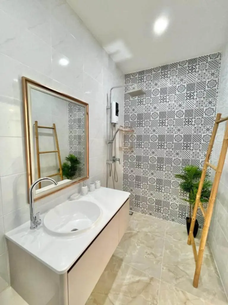 Messenger_creation_C393FA22-1CC2-4CB0-8B42-1399BC4AC951