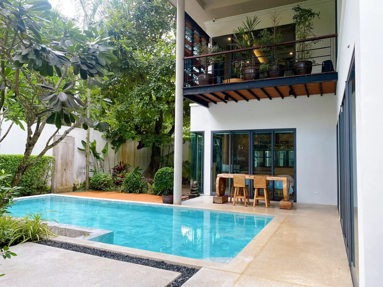 WhatsApp Image 2024-10-16 at 12.24.23 (1)