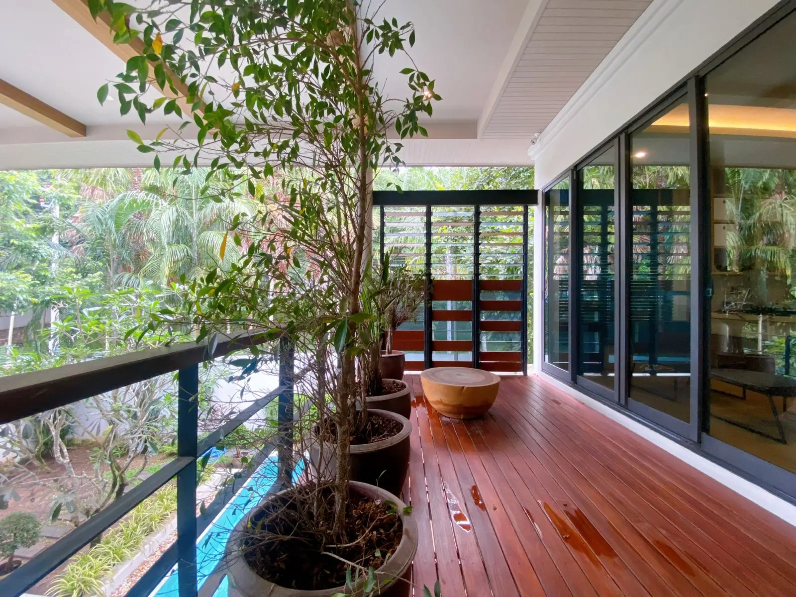 WhatsApp Image 2024-10-16 at 12.24.25 (1)