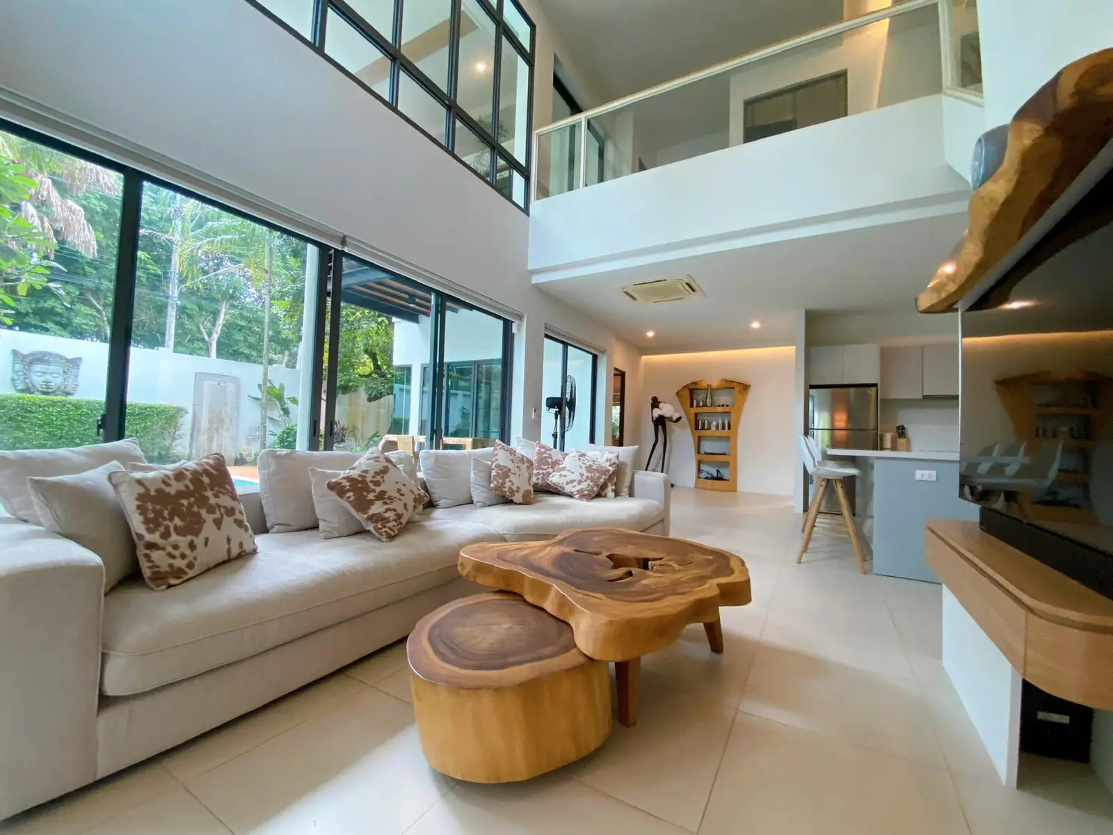 WhatsApp Image 2024-10-16 at 12.24.28 (2)