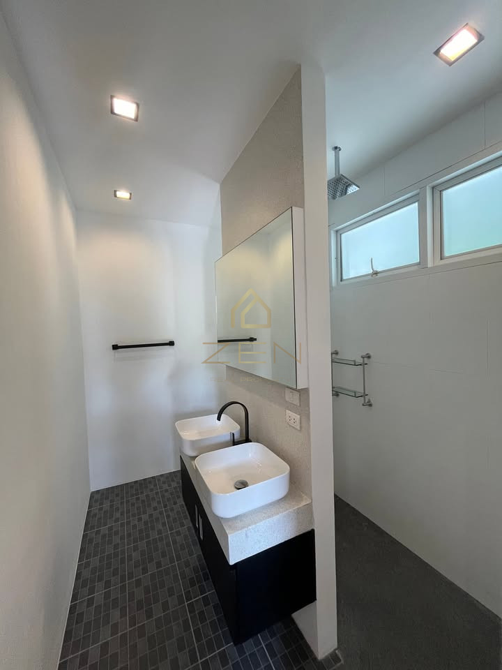 475247646_10160730998687039_8920806016557515004_n