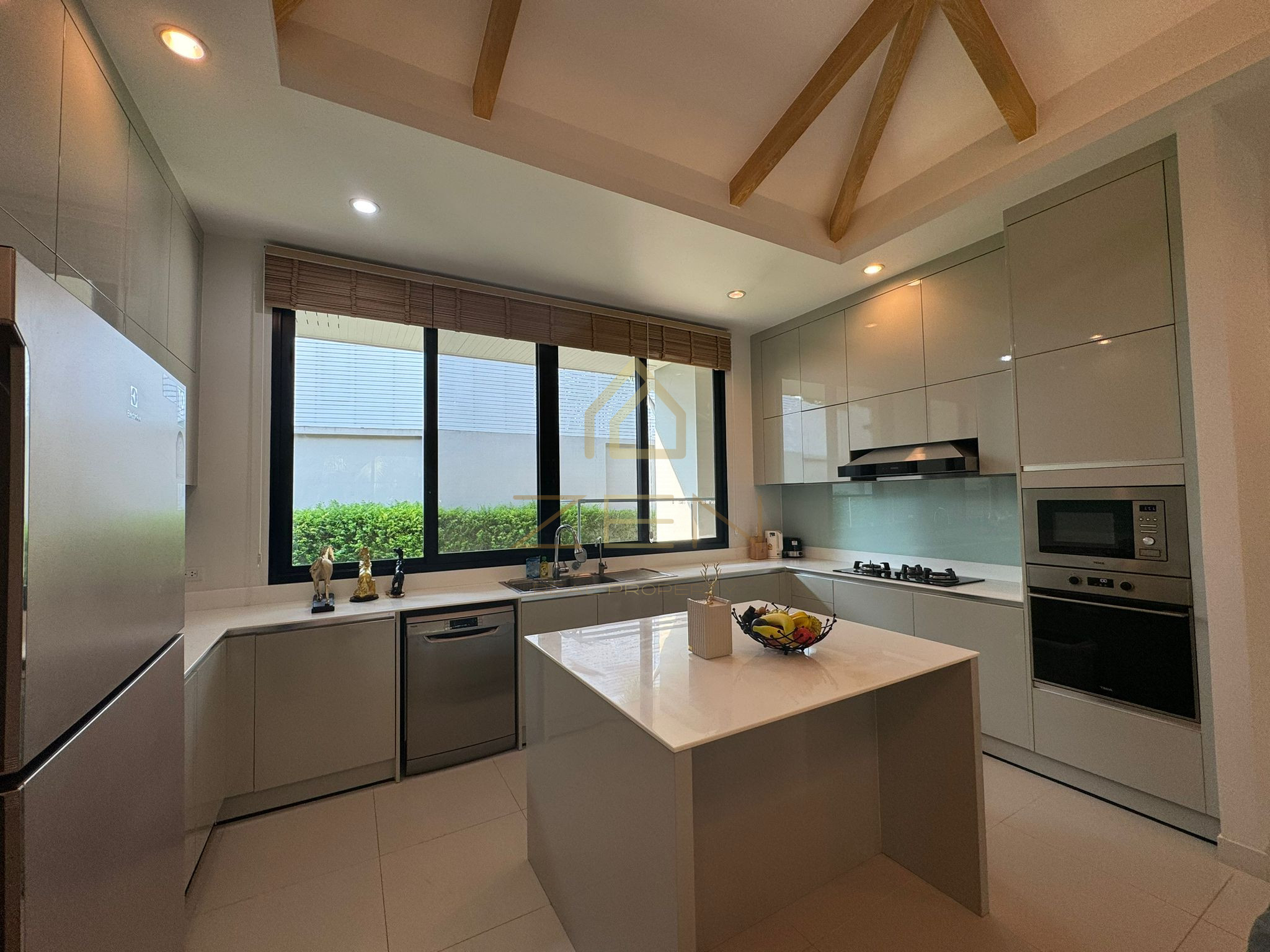 WhatsApp Image 2568-01-27 at 13.21.08 (1)