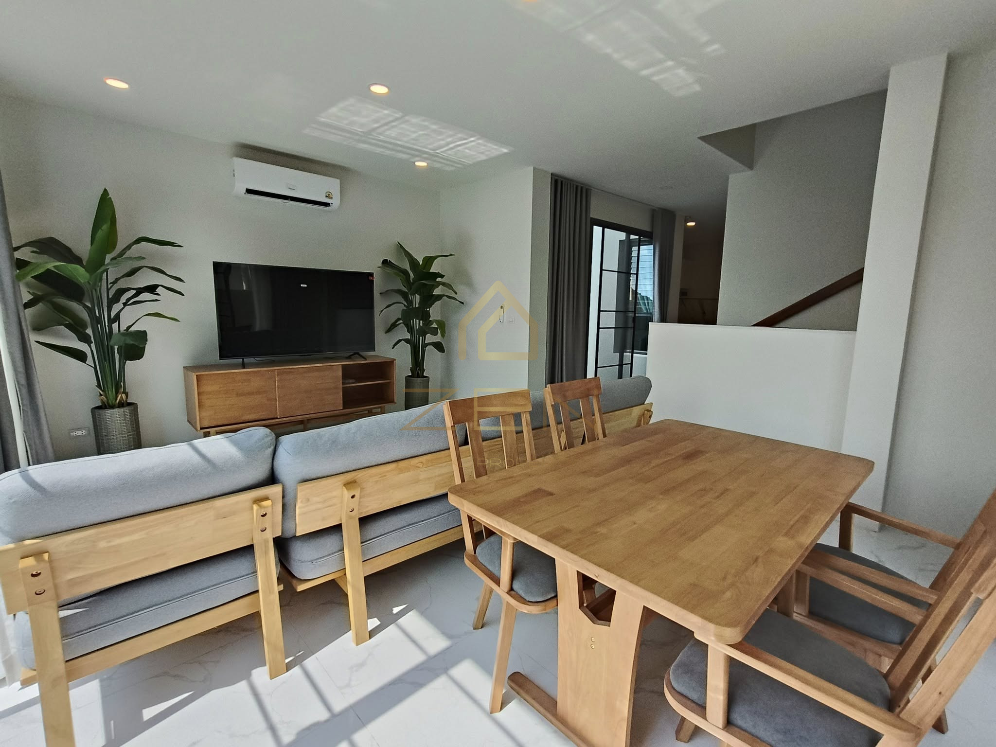 481764828_1162268468940677_4722674769617828382_n