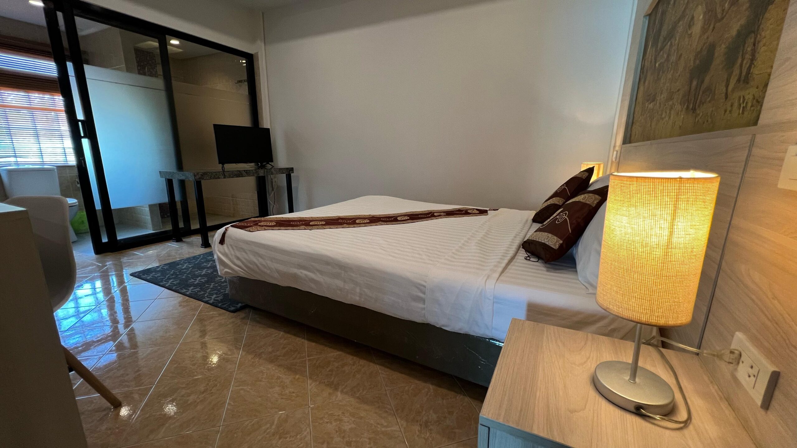 16570e7a-2a53-4581-a56f-145e6b9b6a8b