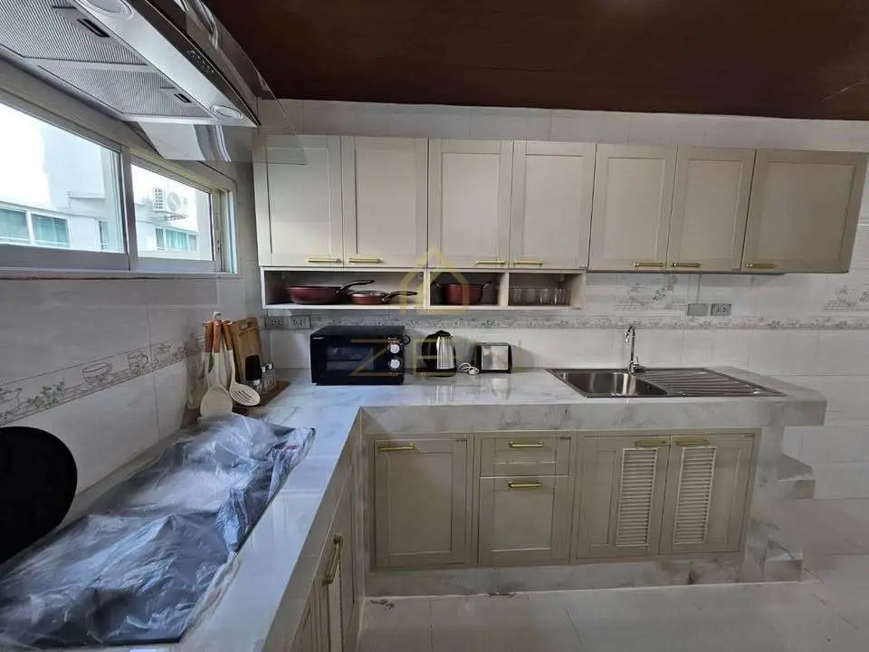 488892327_9339283222814401_2958191743984906525_n