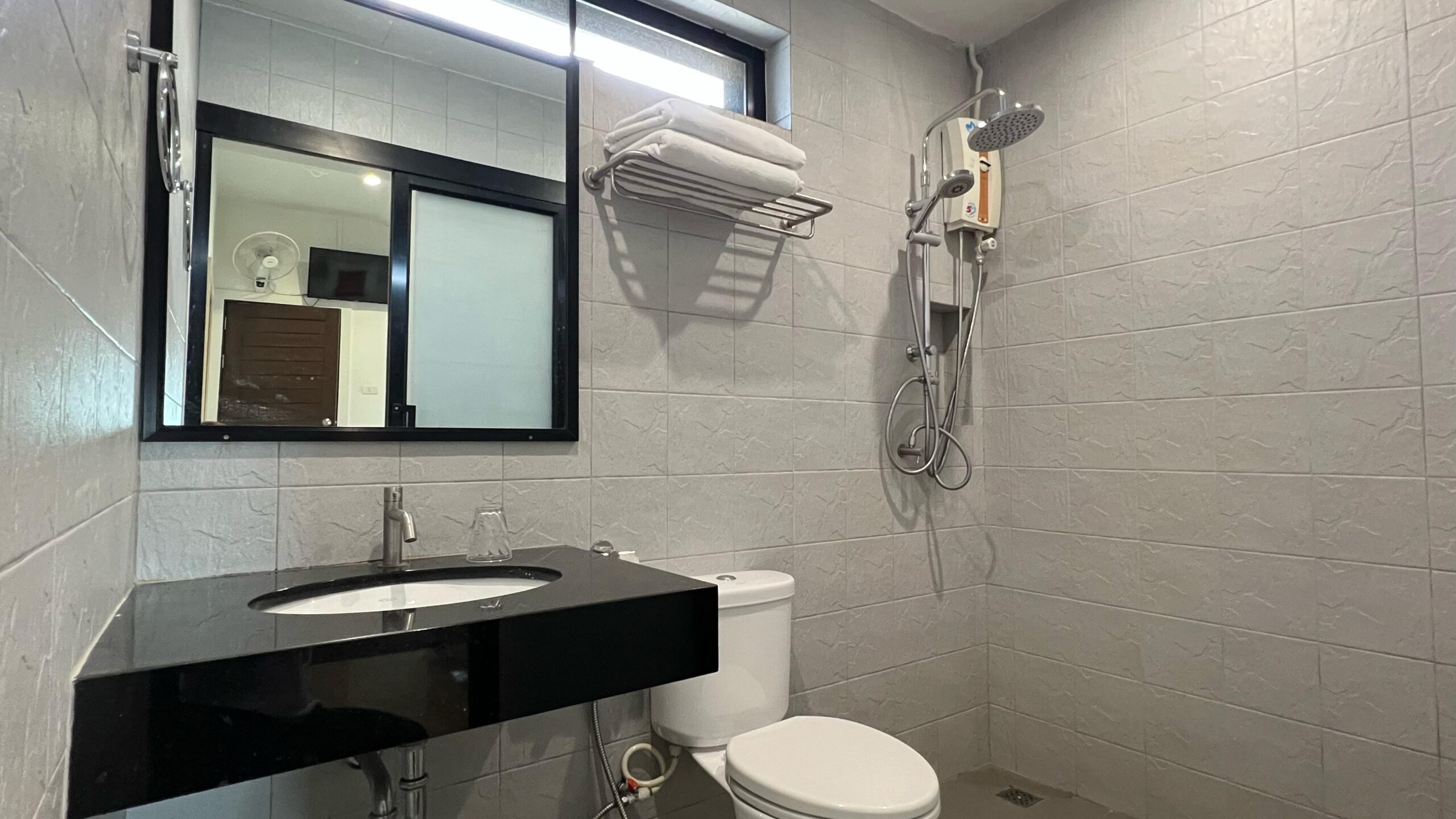 a9888bbc-aed6-4458-9ca0-a75bc1451261