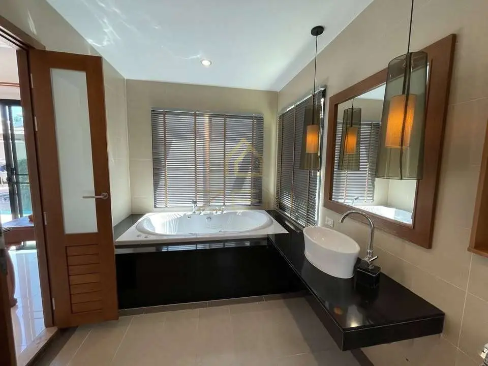 aa39c79b-2354-4b7f-a139-6af2f41128fd