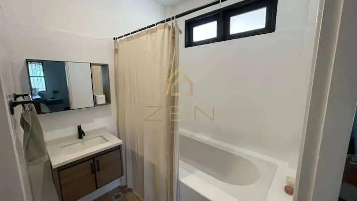 af31c9c3-b04c-4144-bb35-f80e77f21a63