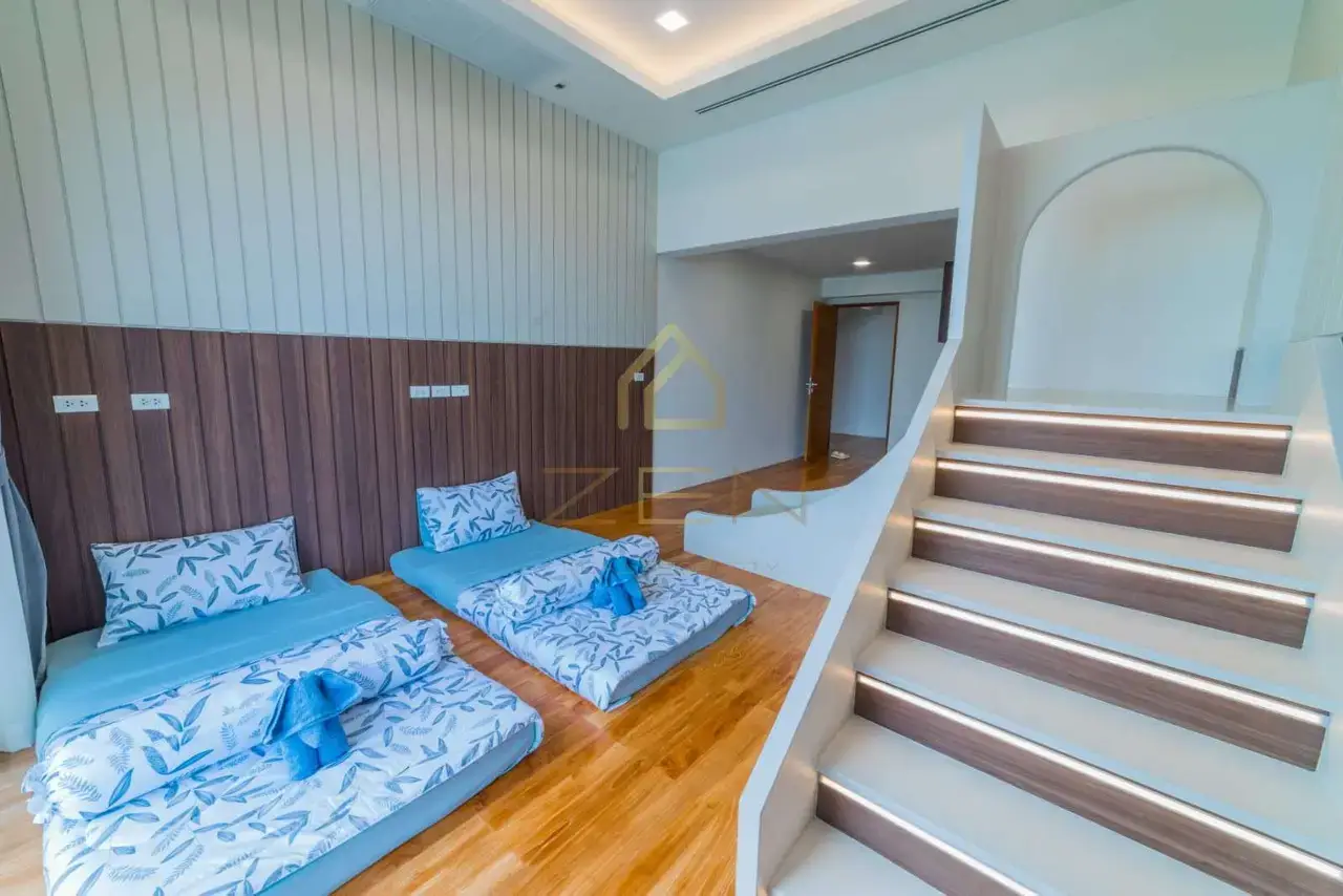 WhatsApp Image 2568-05-13 at 20.58.19