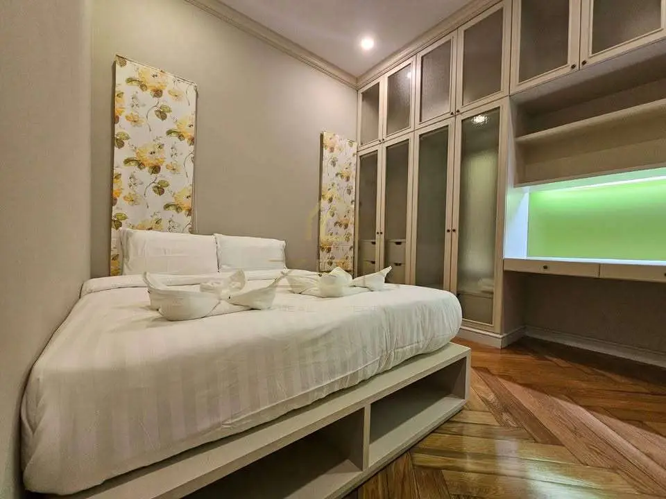 503604902_10162862967918874_2171275071179829707_n