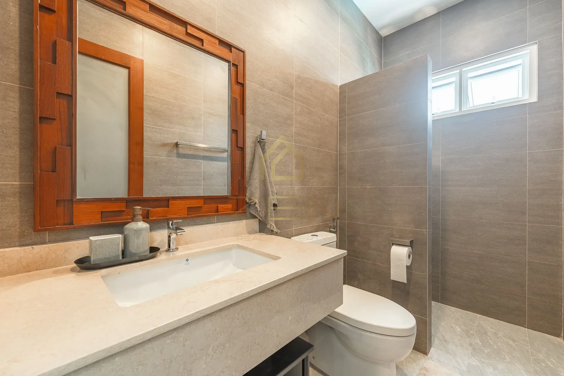 WhatsApp Image 2568-08-12 at 16.35.43