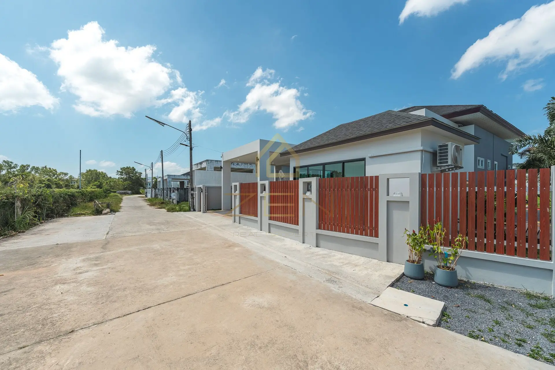 WhatsApp Image 2568-08-12 at 16.35.46 (1)