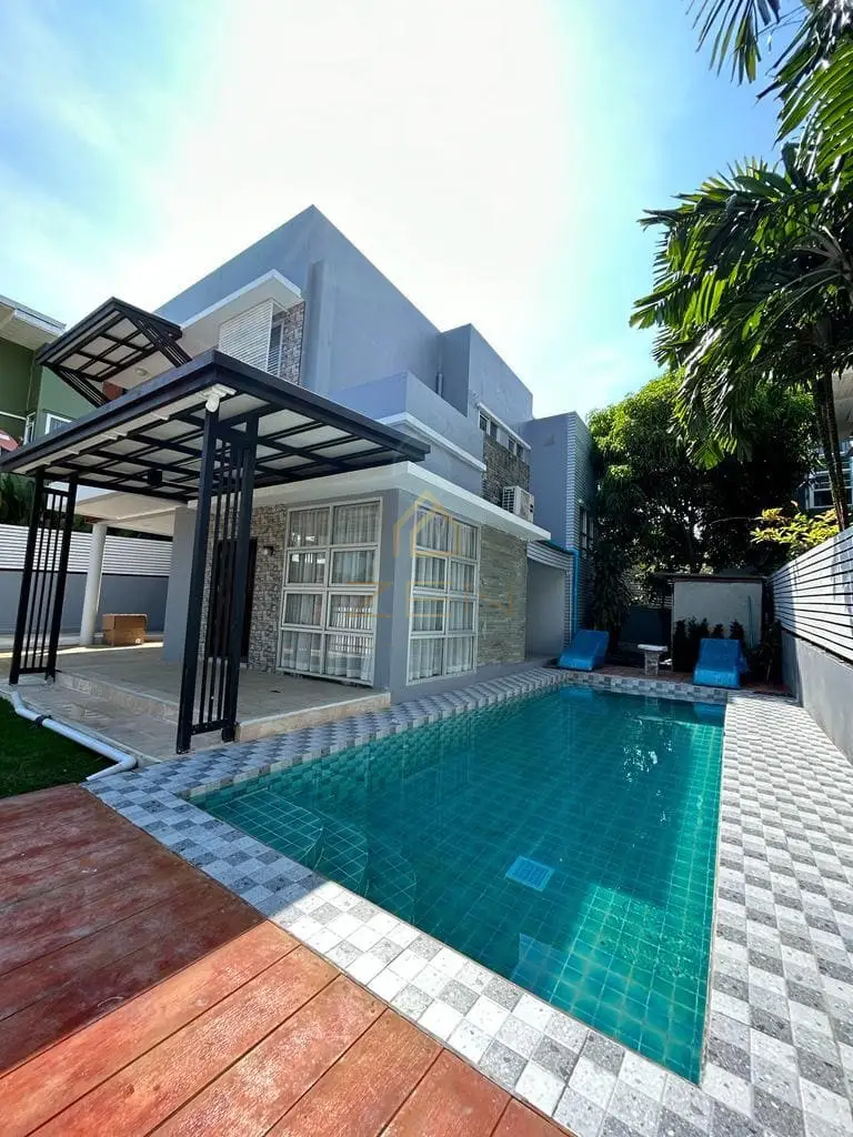 WhatsApp Image 2025-09-11 at 09.06.17