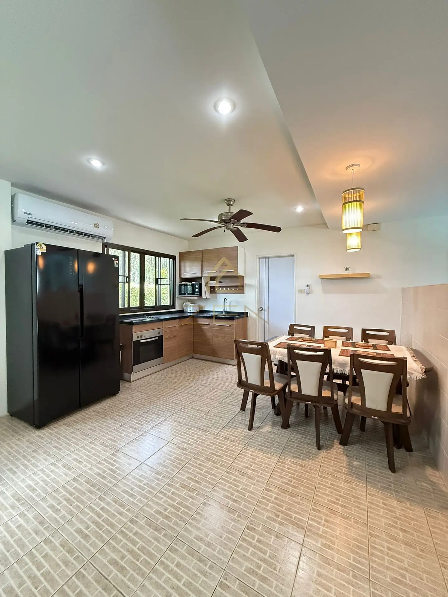 557604242_2663168887397659_7265228357720933804_n