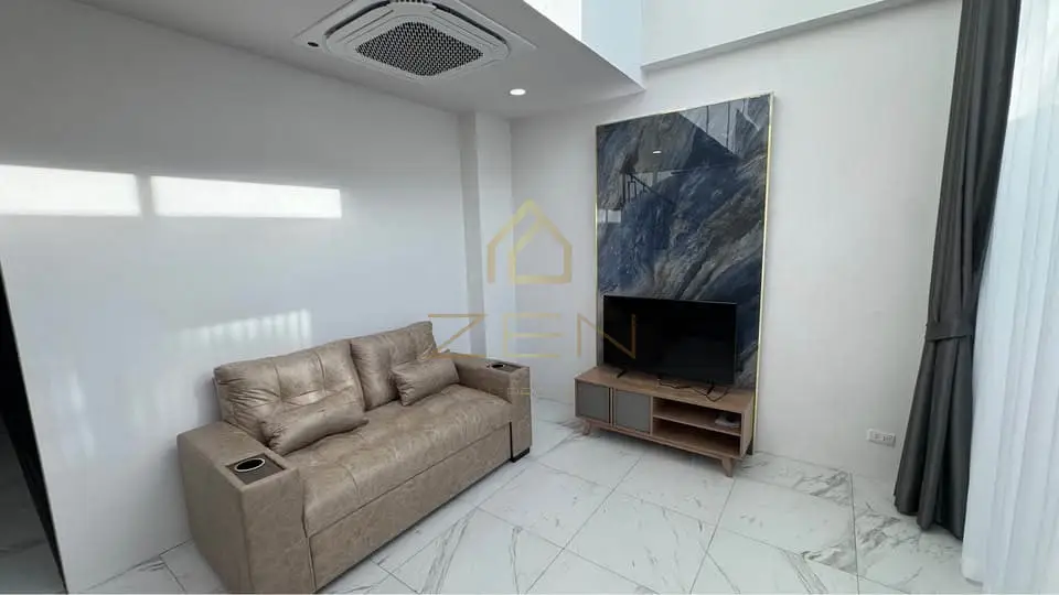 558037953_10239848225374656_4864582365752830825_n