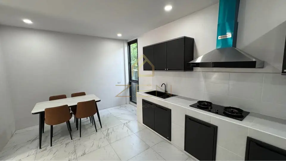 558546217_10239848224294629_1931381459278688378_n