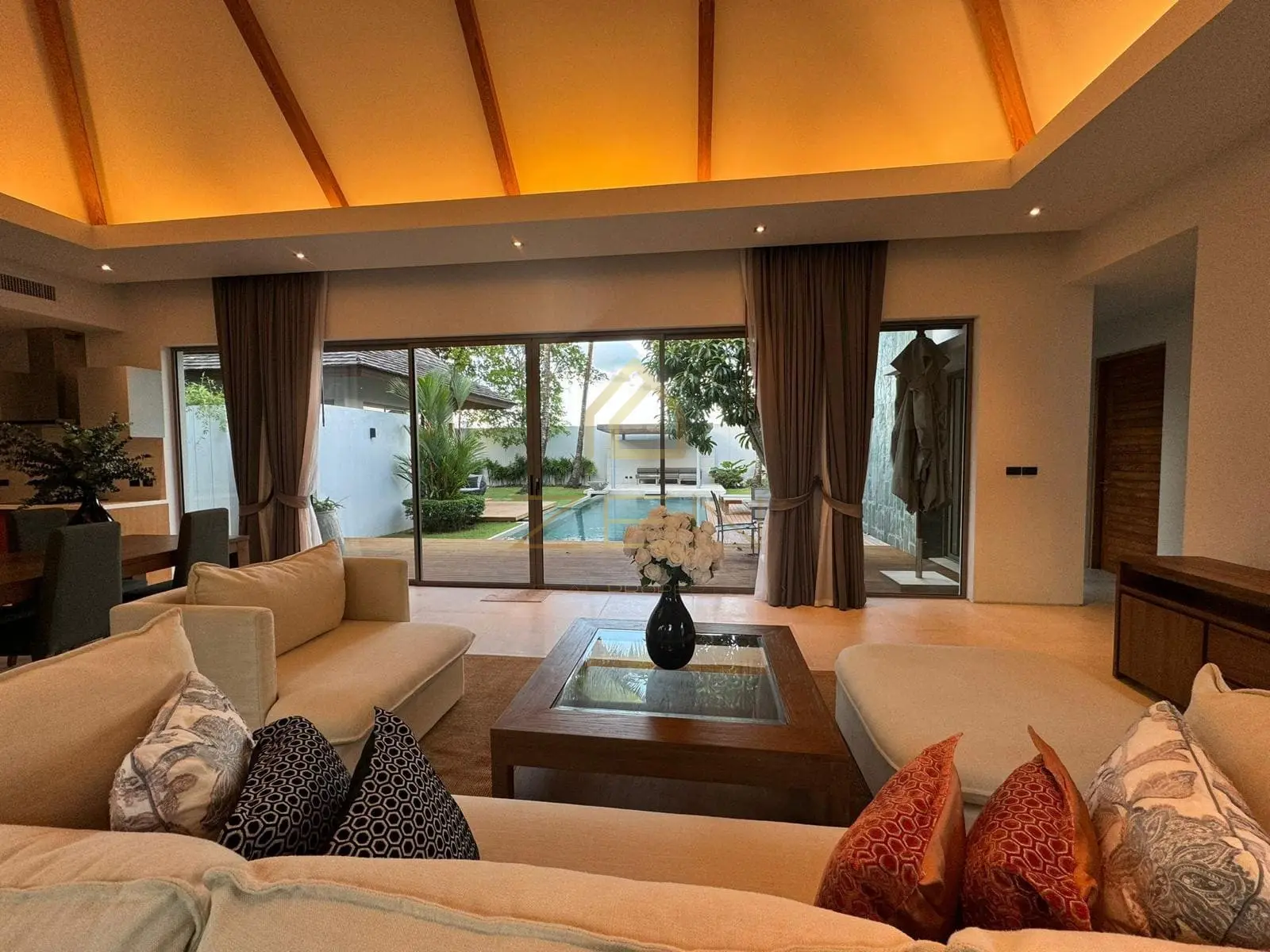 8f3636c1-19ad-493a-98da-05585a416582