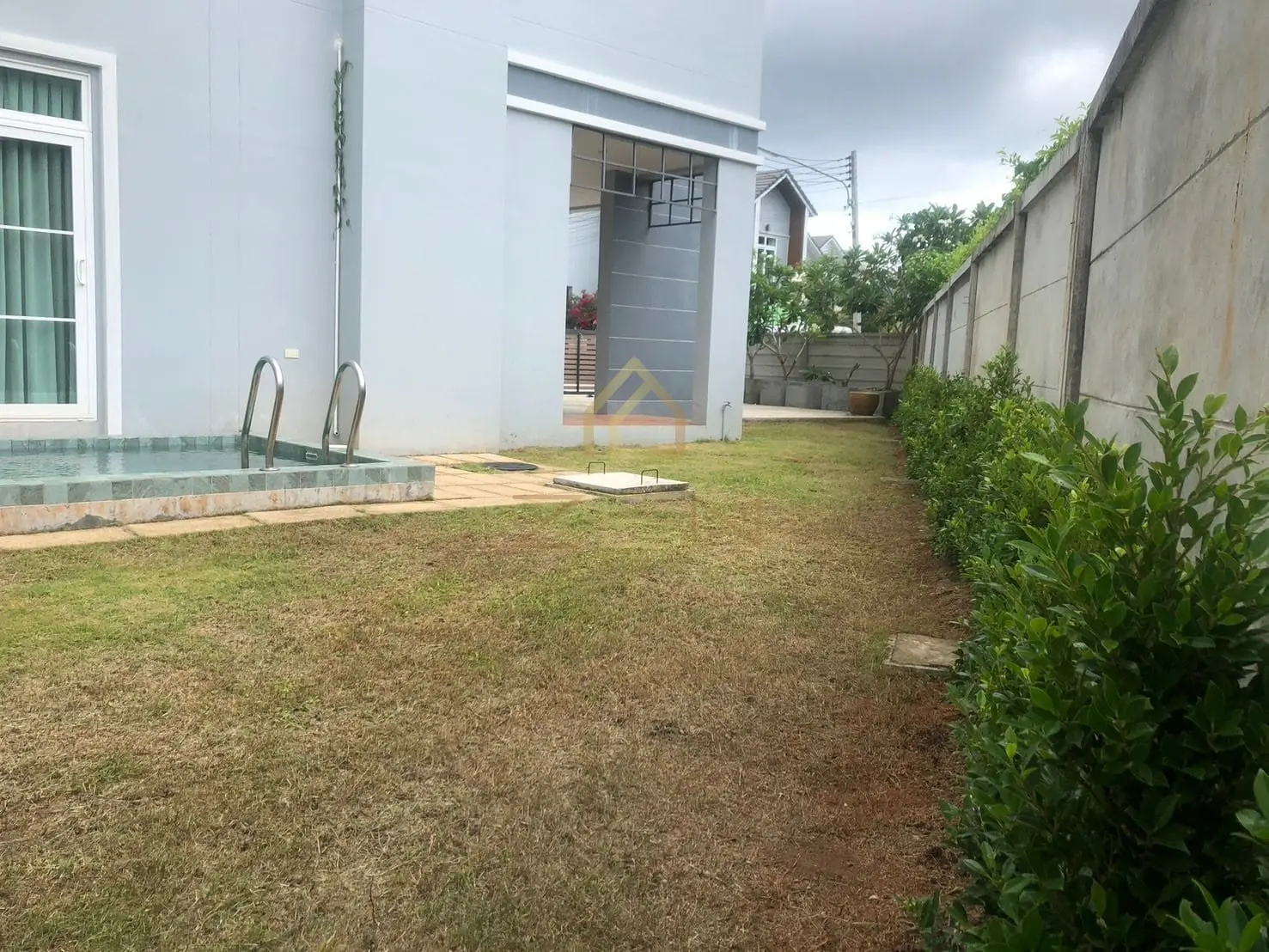 WhatsApp Image 2025-10-08 at 10.05.55 (2)