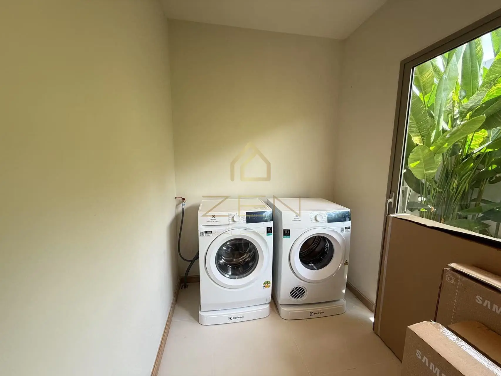 WhatsApp Image 2025-10-14 at 06.06.05 (1)