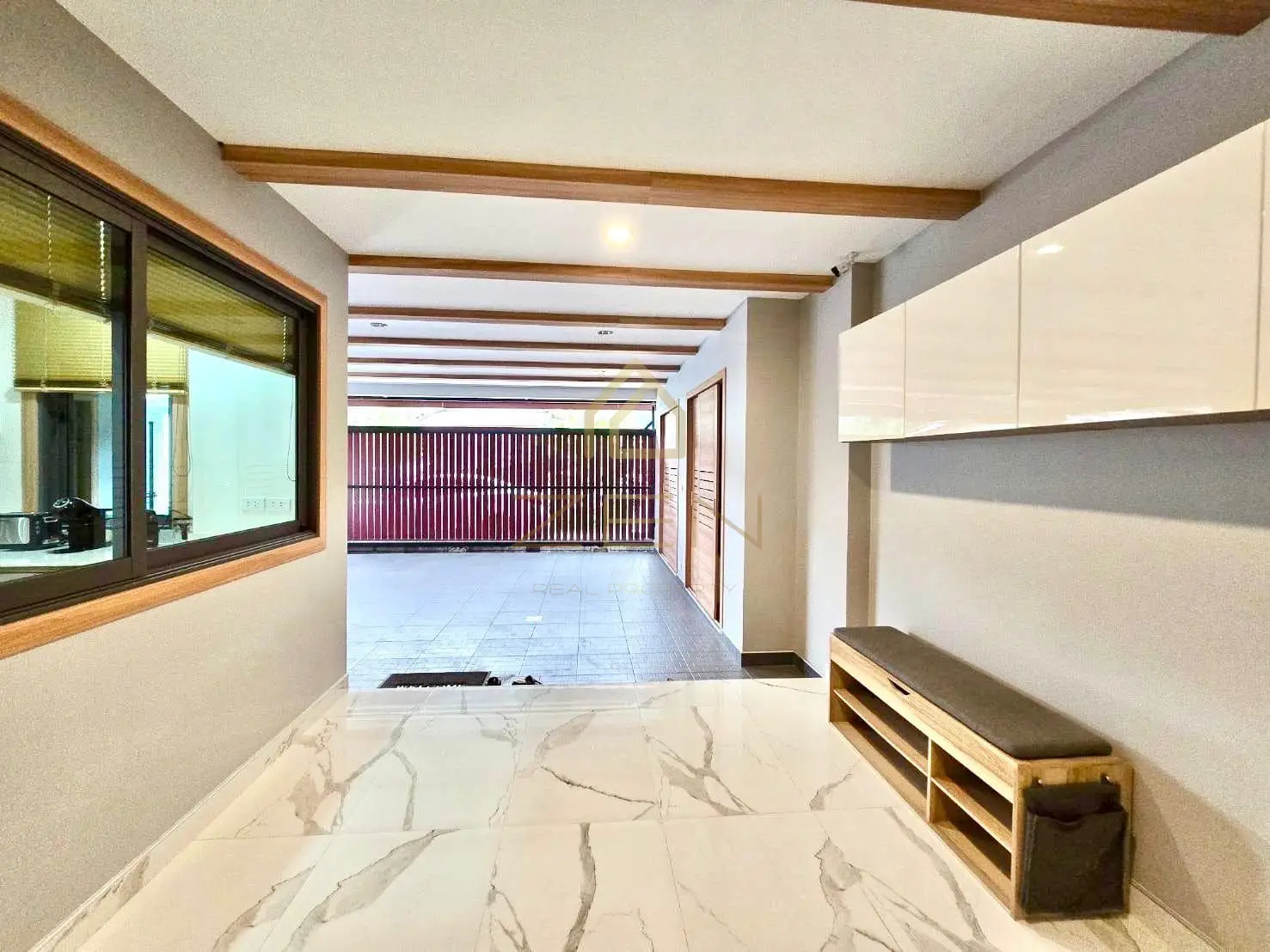 WhatsApp Image 2025-10-21 at 11.17.32 (2)