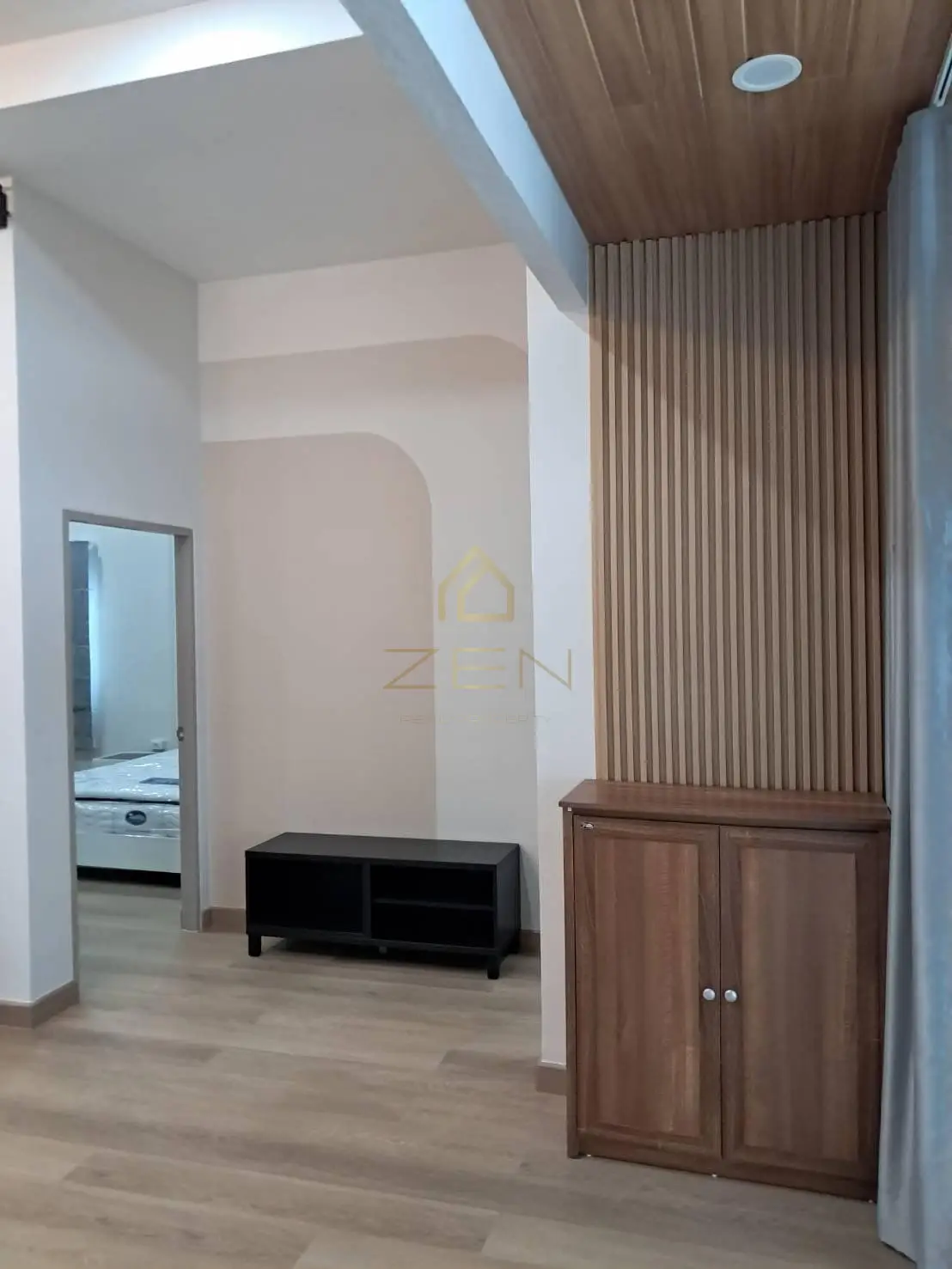 WhatsApp Image 2025-10-24 at 09.58.41 (1)