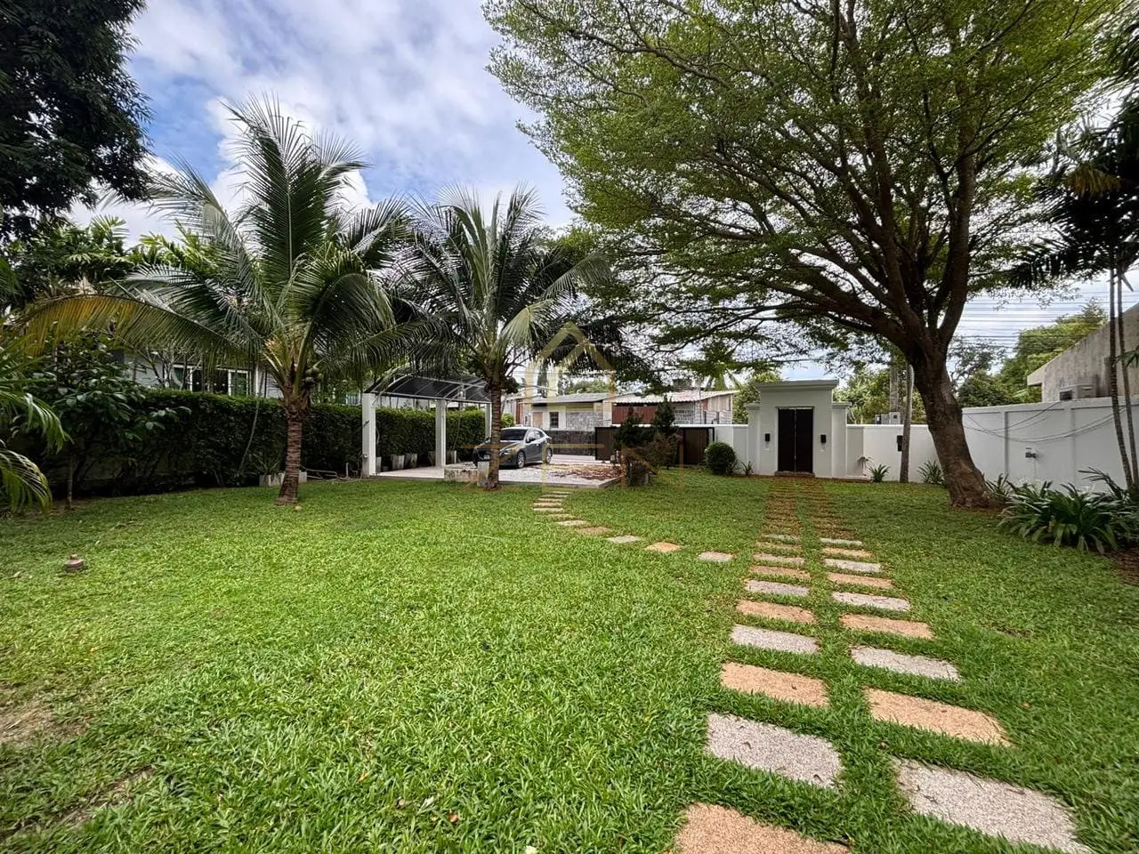 0375e7e1-bdb1-4ca7-948c-7cf3f5d68b2a