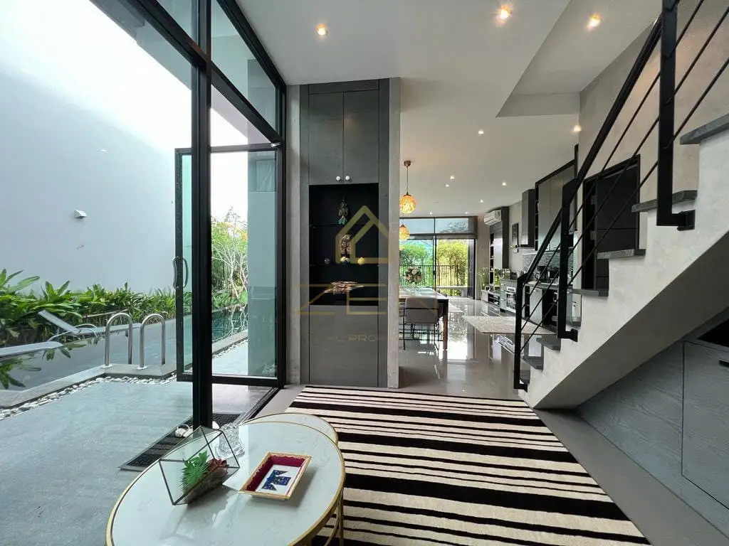 556913865_824670663398880_194802355453563432_n