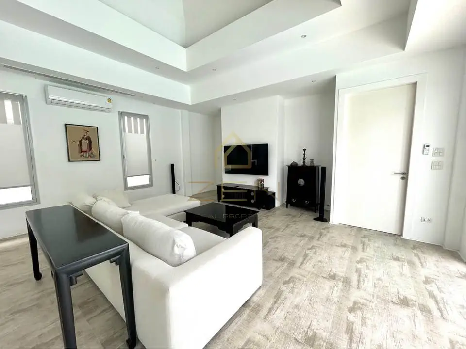 571161349_2807360109453447_2937560548377282754_n