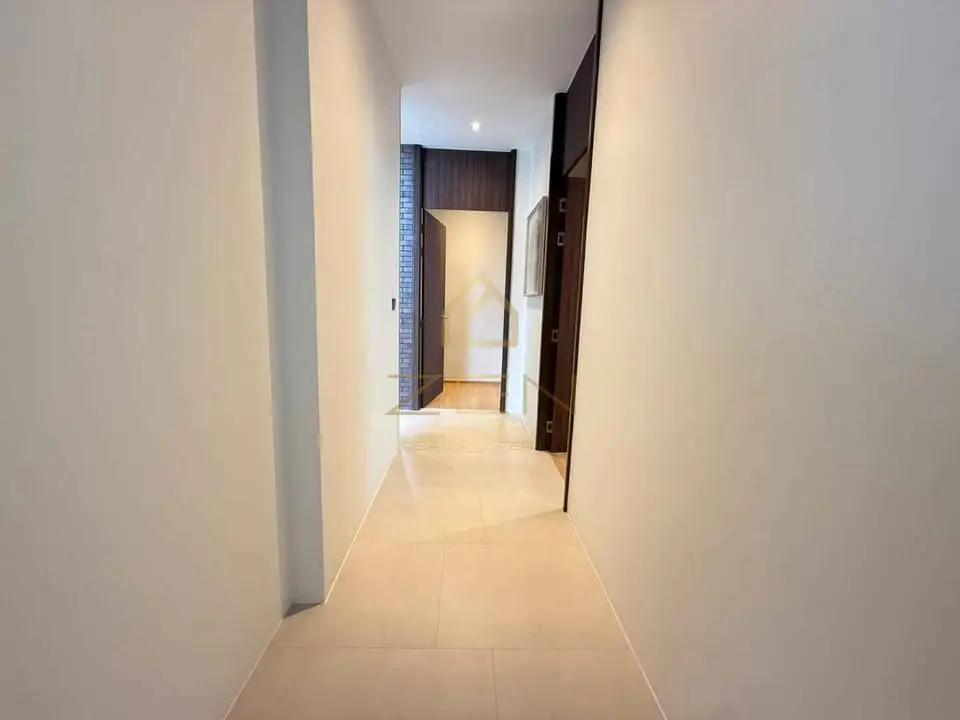 574566780_25640635755528515_686028971621453479_n