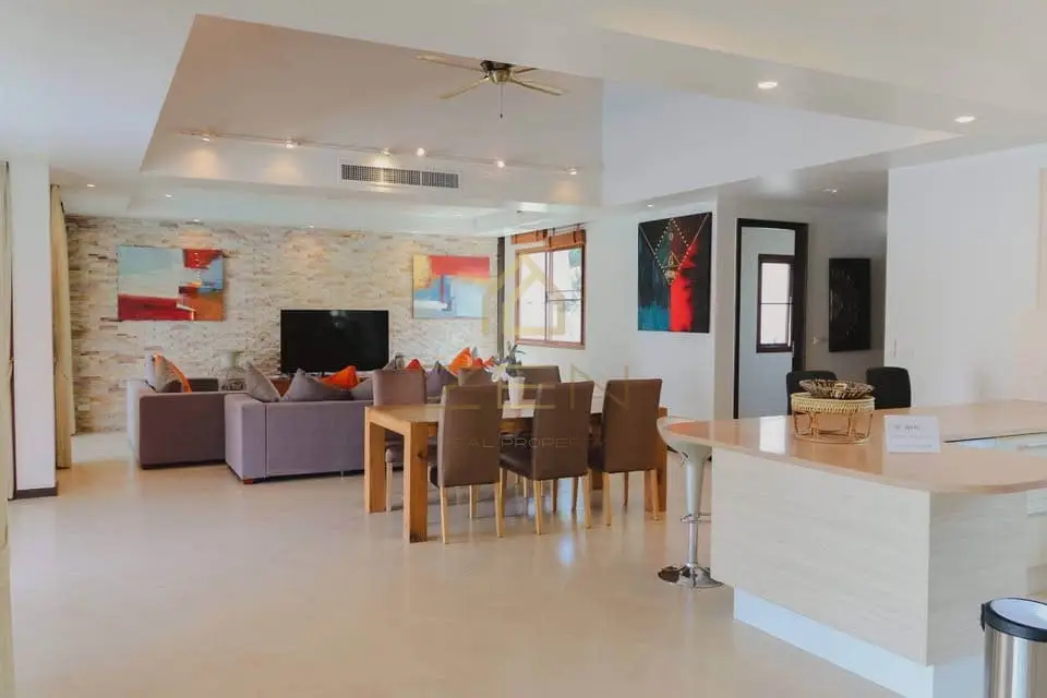 575156386_122167605578868538_3211502036416680482_n