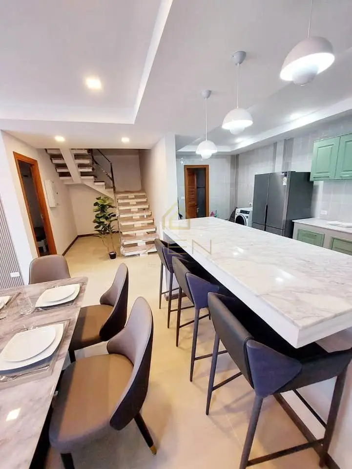 576312183_1572353904176956_2756350250286471618_n