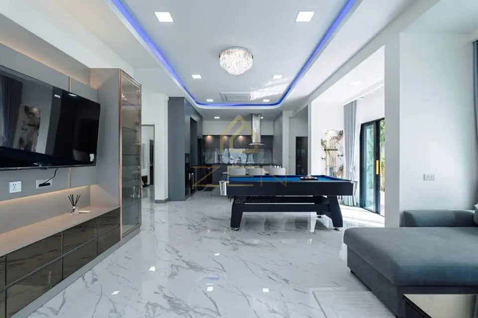 577803101_122128656860977351_7687329156120541926_n