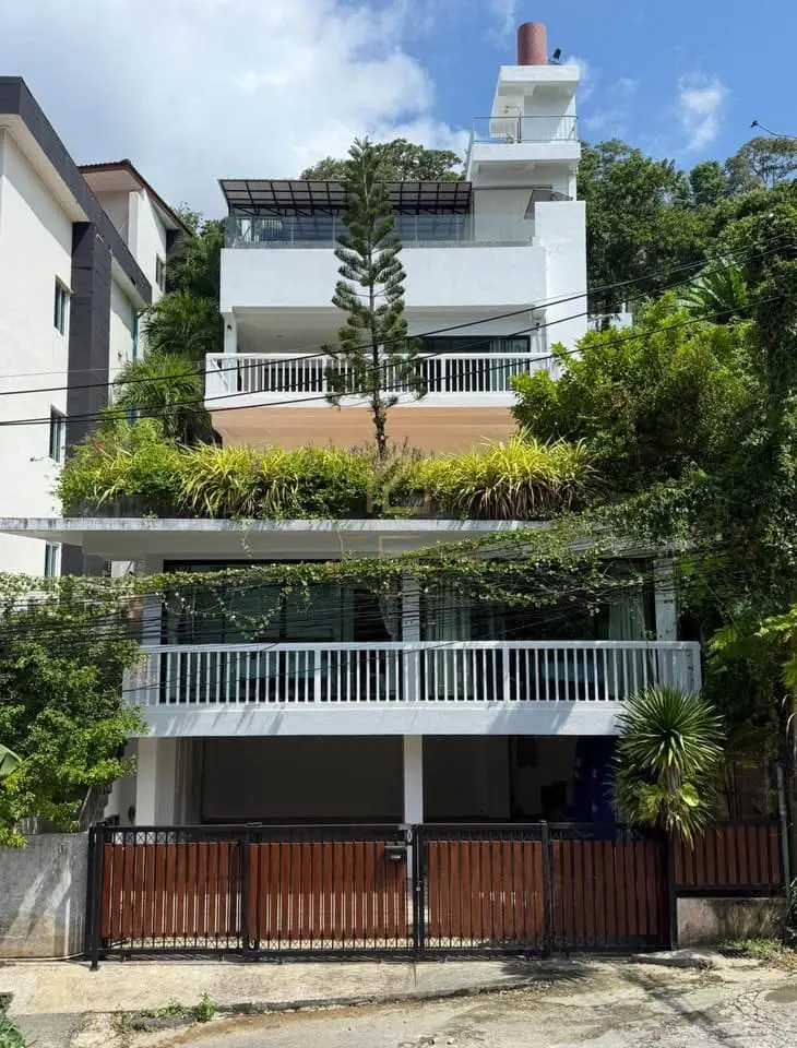 581285329_706893952462010_5838792149016996753_n