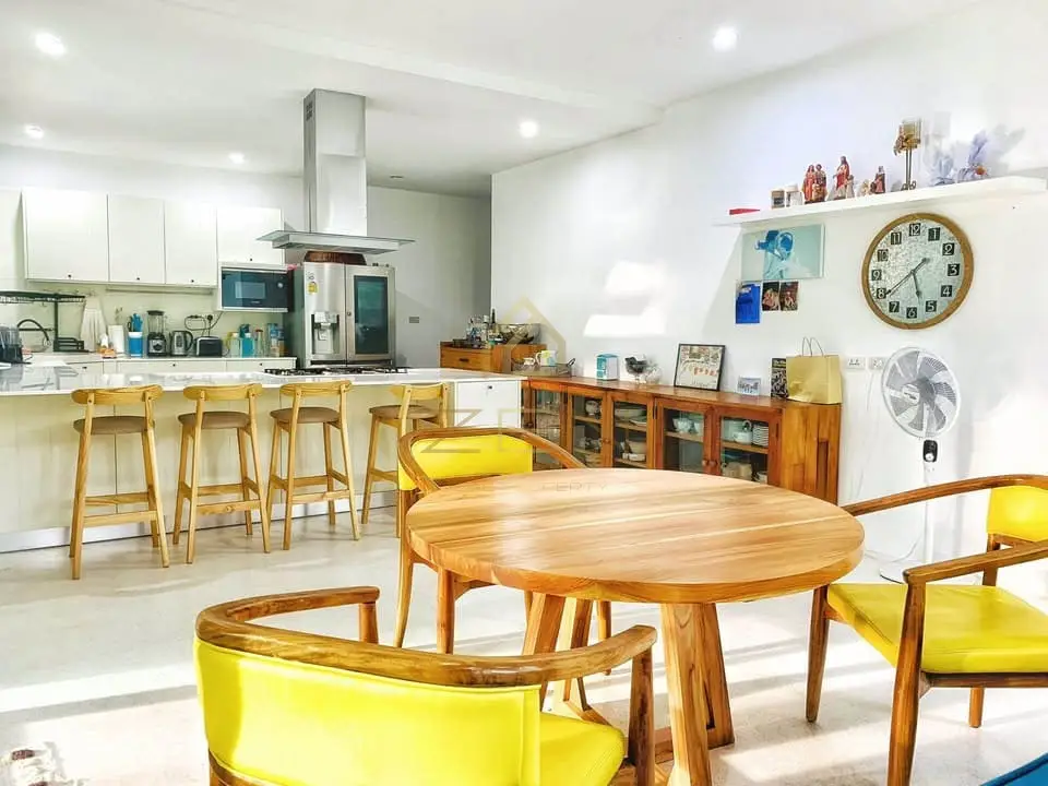 582032248_26145166238405175_5246727867682539769_n