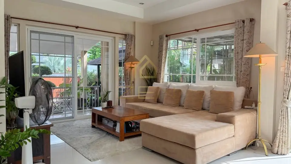 582436166_866628105892798_7012655084960099171_n