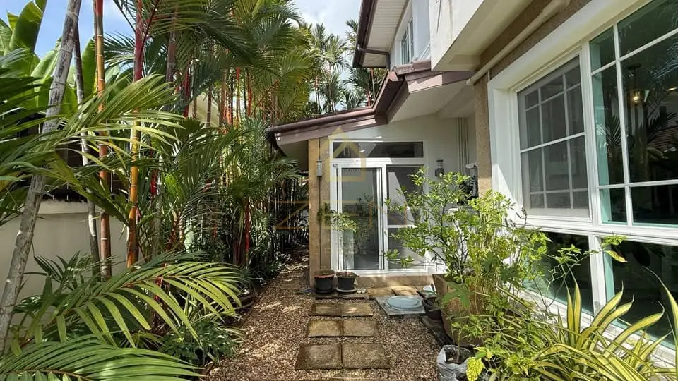 582607299_841442588468684_7232804119473450986_n