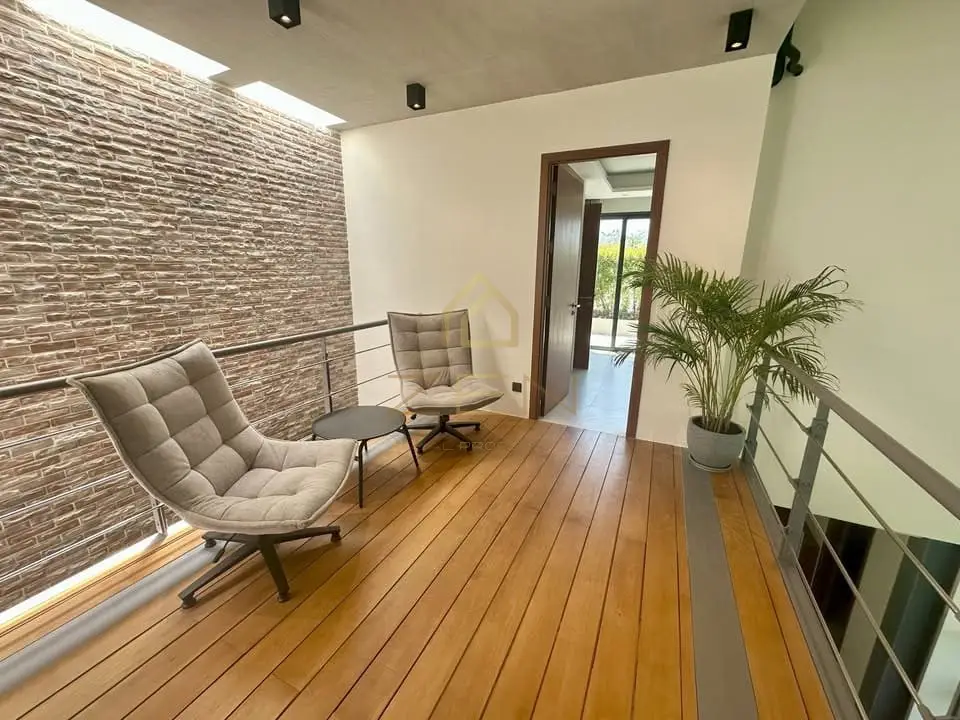 585379259_821579197372085_8953428647754243260_n