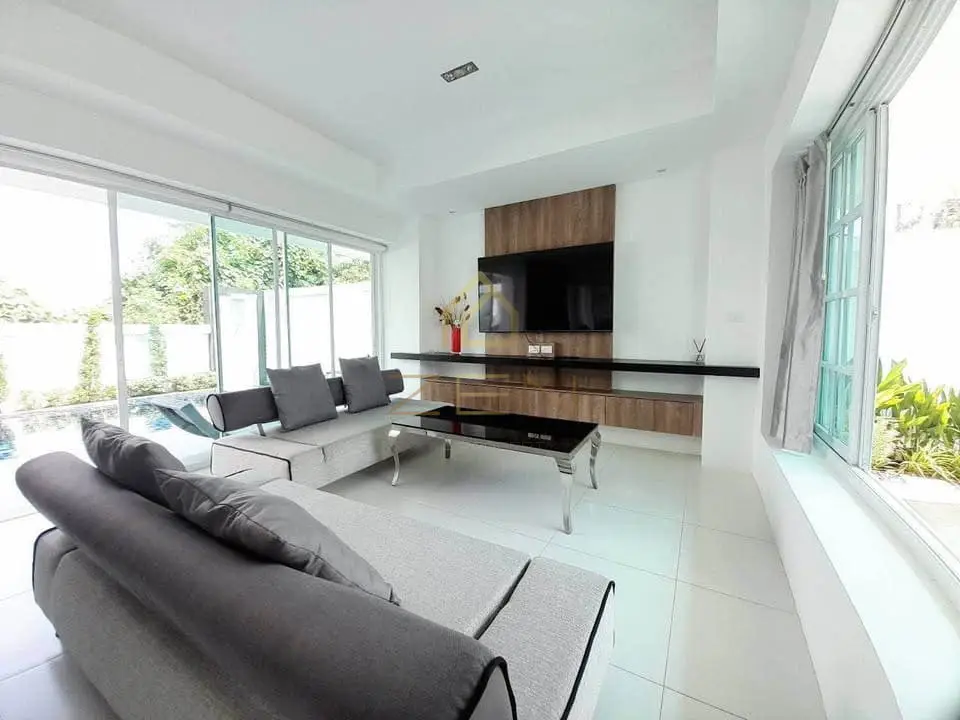 589361260_1942018456739750_7181493513777422322_n