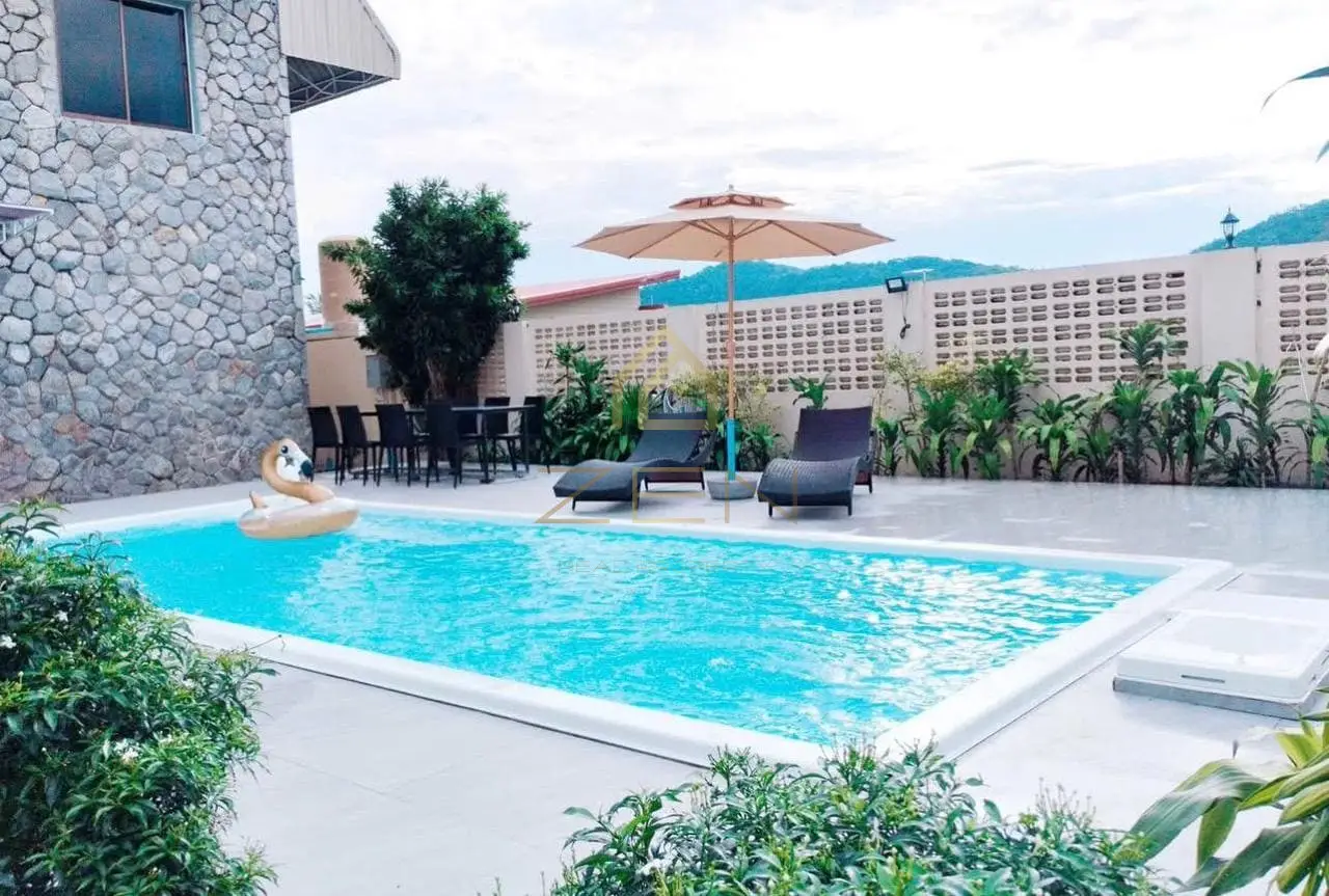 63ace287-4686-4c42-bf93-9cd50cf68a7f