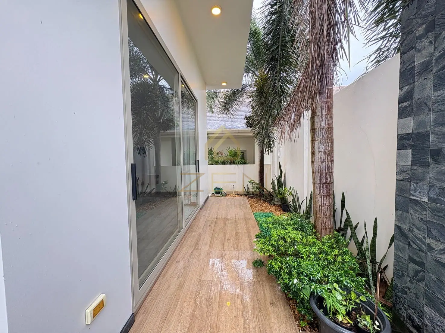 WhatsApp Image 2025-11-25 at 11.41.25