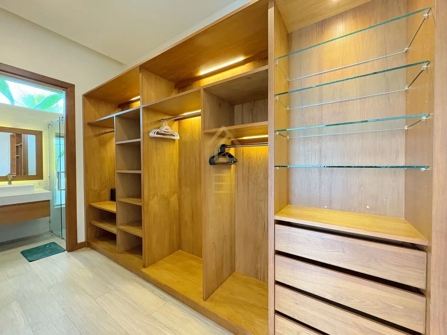 WhatsApp Image 2025-11-25 at 11.42.18 (1)