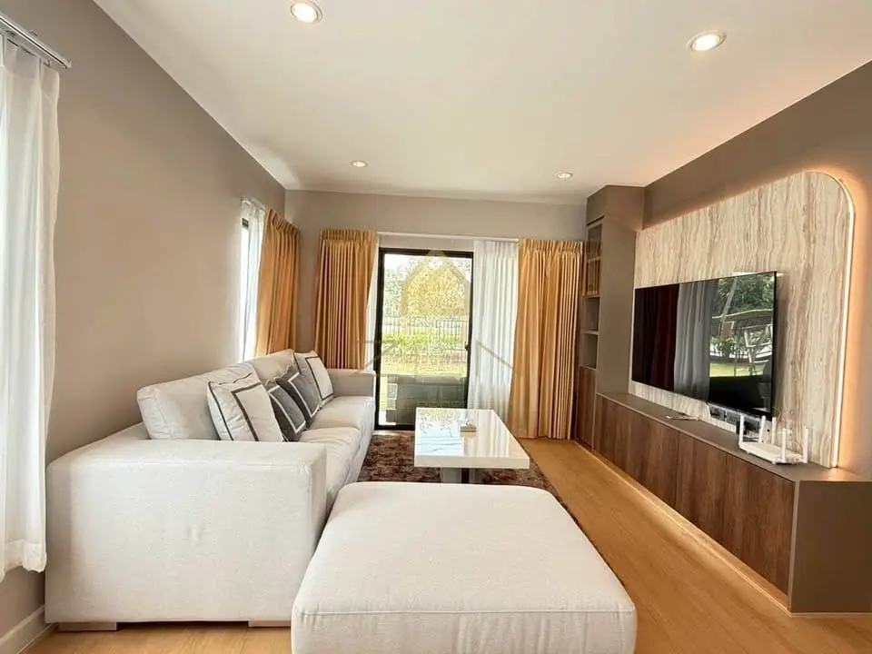 555858966_10166286036914922_1556825752853142827_n