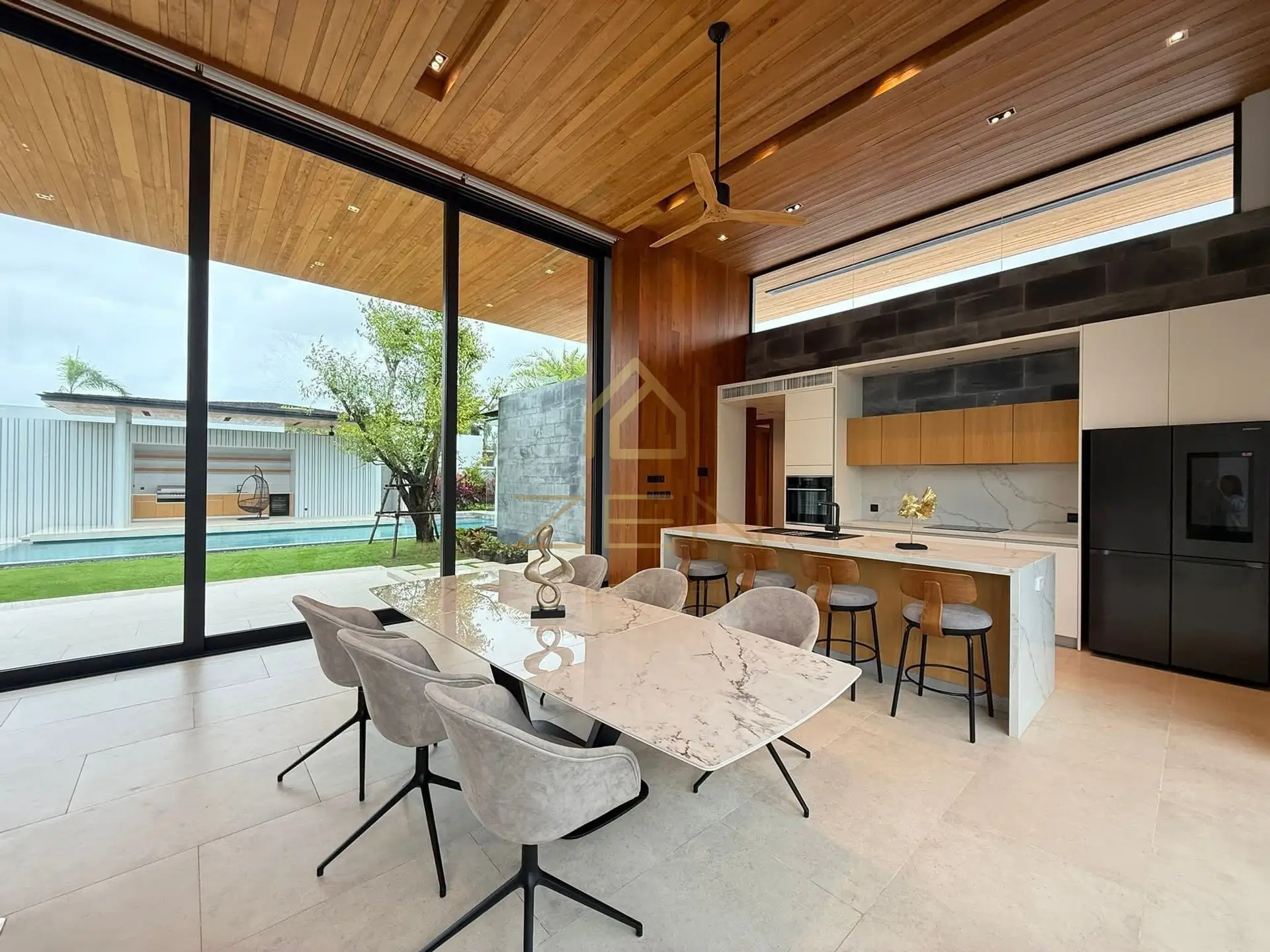 565081563_122133928136921028_2584940589264685880_n