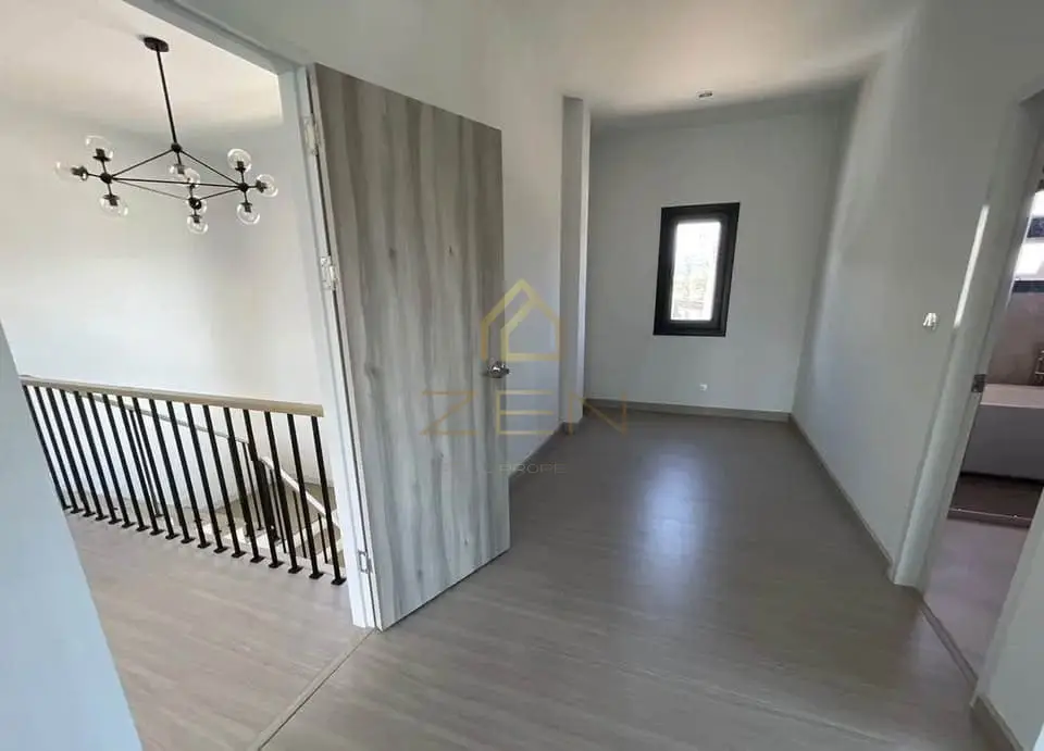 592228696_814225408271325_4965052155807513782_n