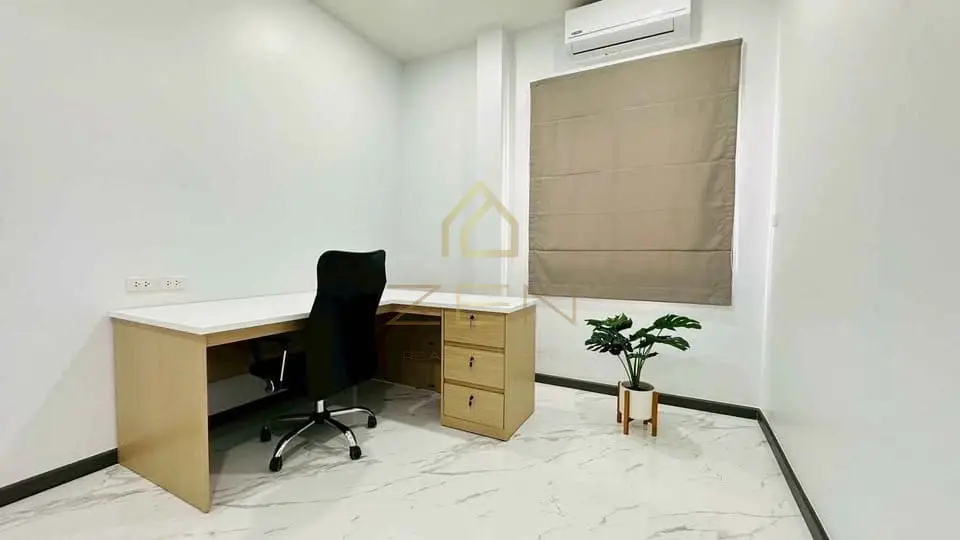 594074196_122229592718283118_7991801014129762386_n