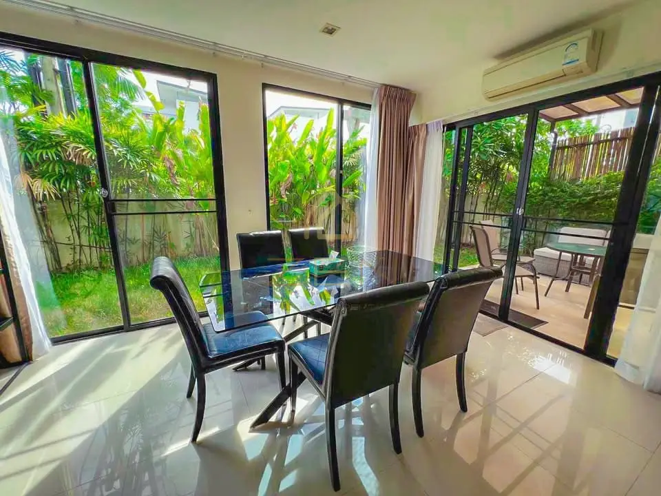 594963468_1570775707408965_5940615406867794790_n