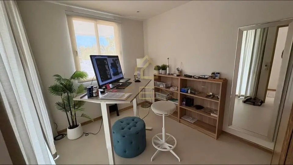 595067376_861875426212584_7479828415757021307_n