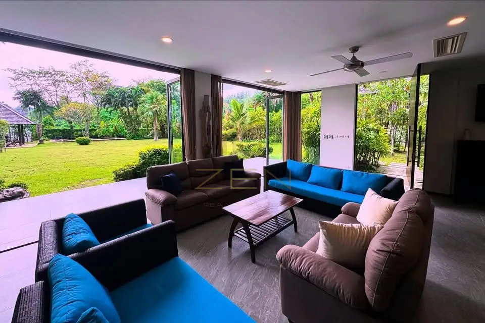 595549597_1918127875579693_871137107929414044_n