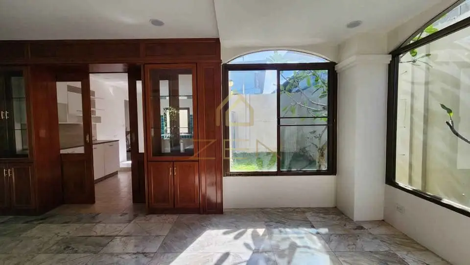 596807756_10161516421596262_1154044016557712010_n